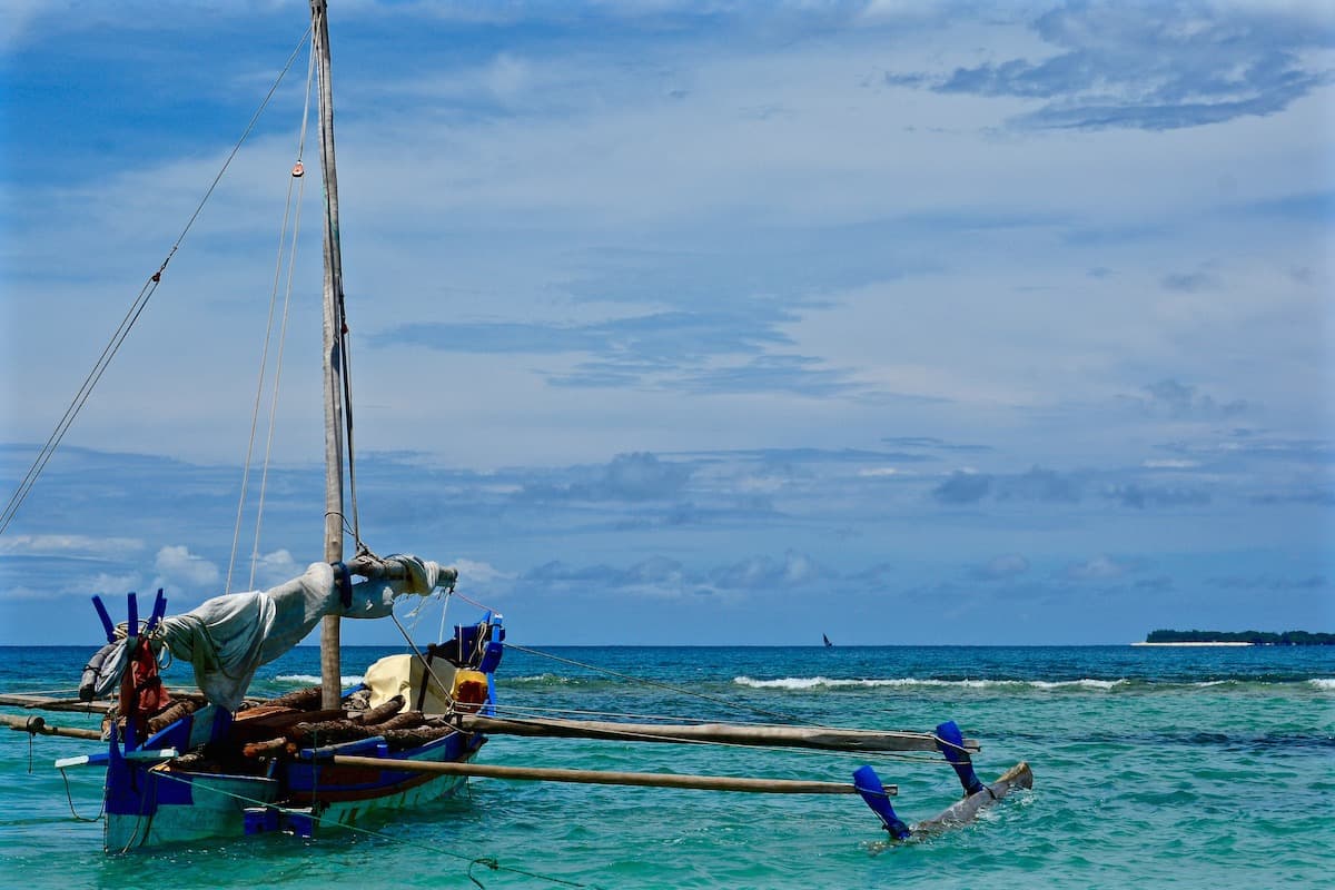pirogue balancier radama nosybe